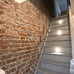 La Maison Citadine, Avec Garage Tatil Evi