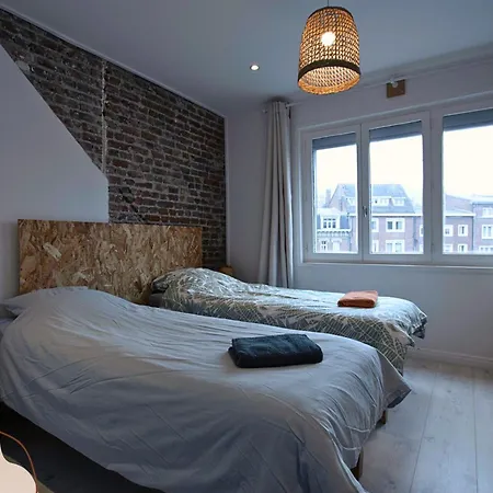 Casa de Férias La Maison Citadine, Avec Garage *