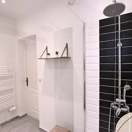 펜션 La Maison Citadine, Avec Garage *