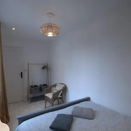 La Maison Citadine, Avec Garage *